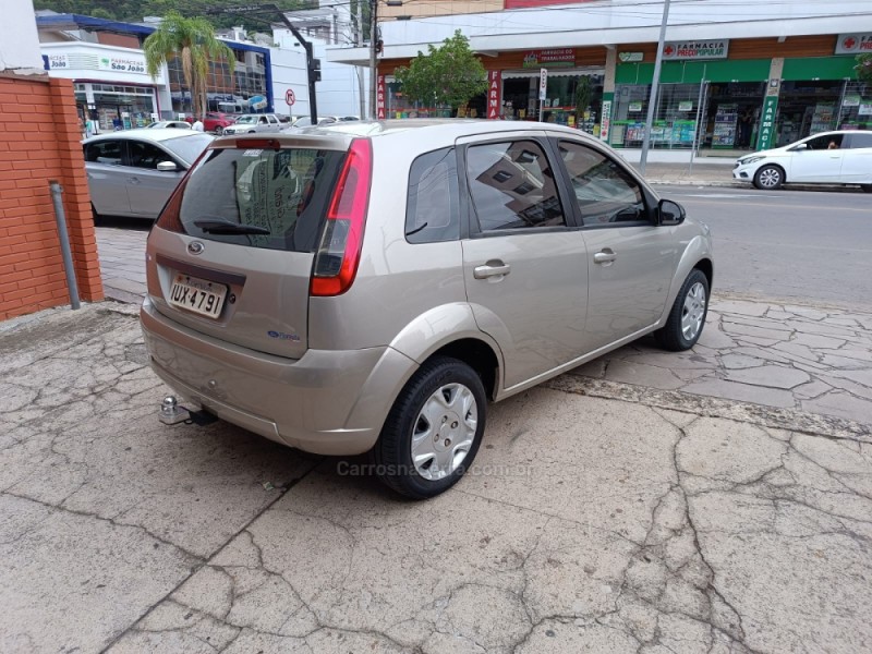 FIESTA 1.0 MPI HATCH 8V FLEX 4P MANUAL - 2014 - FLORES DA CUNHA